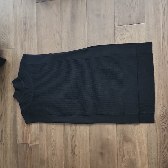 Club Monaco Sweaters - Club Monaco Sleeveless Sweater